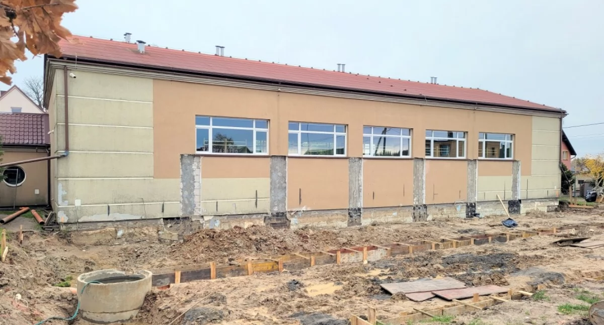 Szkoła podstawowa w Skrzeszewie rośnie w siłę. Wystartowały prace budowlane
