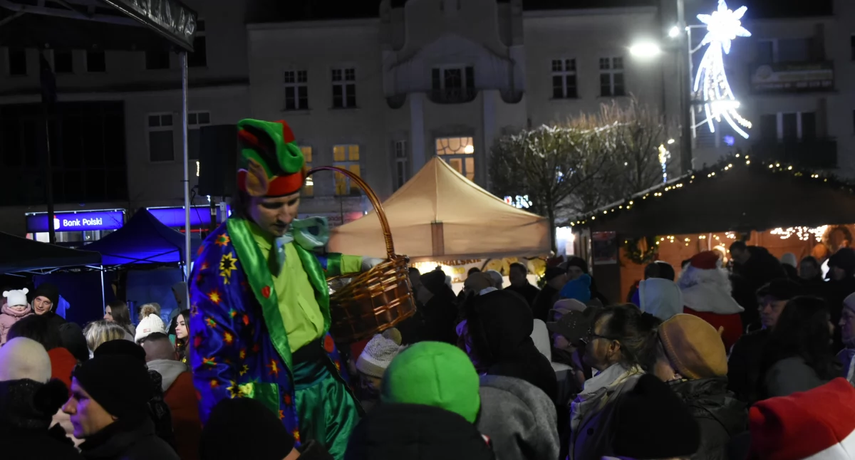 Rodzinne spotkanie na Rynku. Kaszubska Wigilia zgromadziła mieszkańców