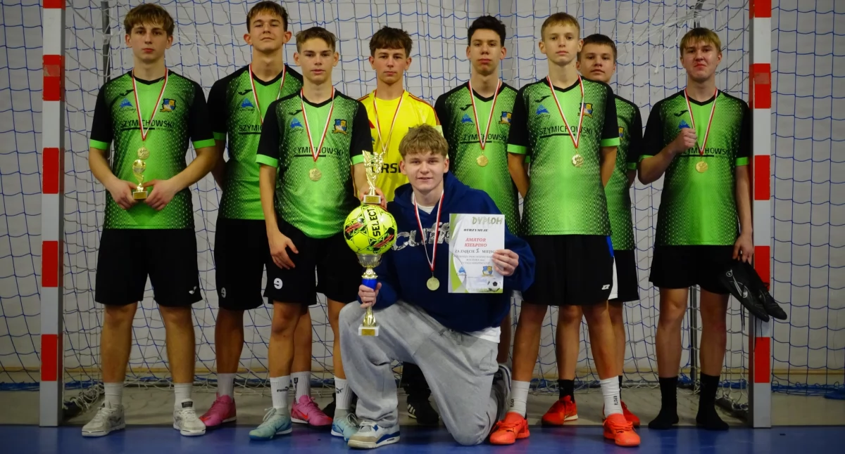 Halowy turniej rocznika 2010 w Kiełpinie zakończony zwycięstwem gospodarzy