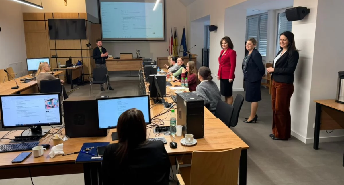 Nowoczesna administracja. Pracownicy UG Żukowo rozwijają kompetencje cyfrowe