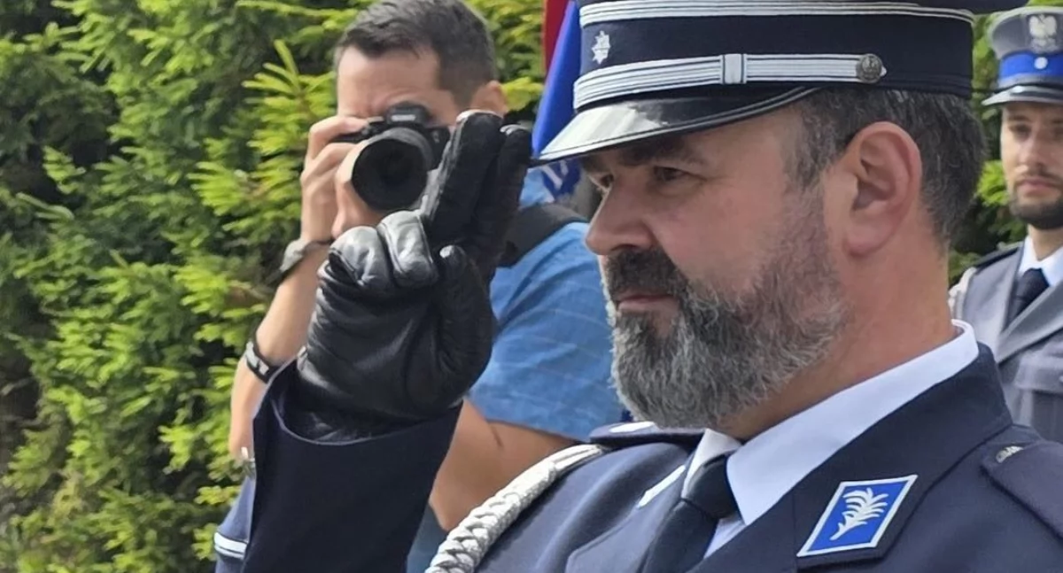 Policjanci uratowali życie 46-latki. Dramatyczna interwencja w Żukowie i Otominie