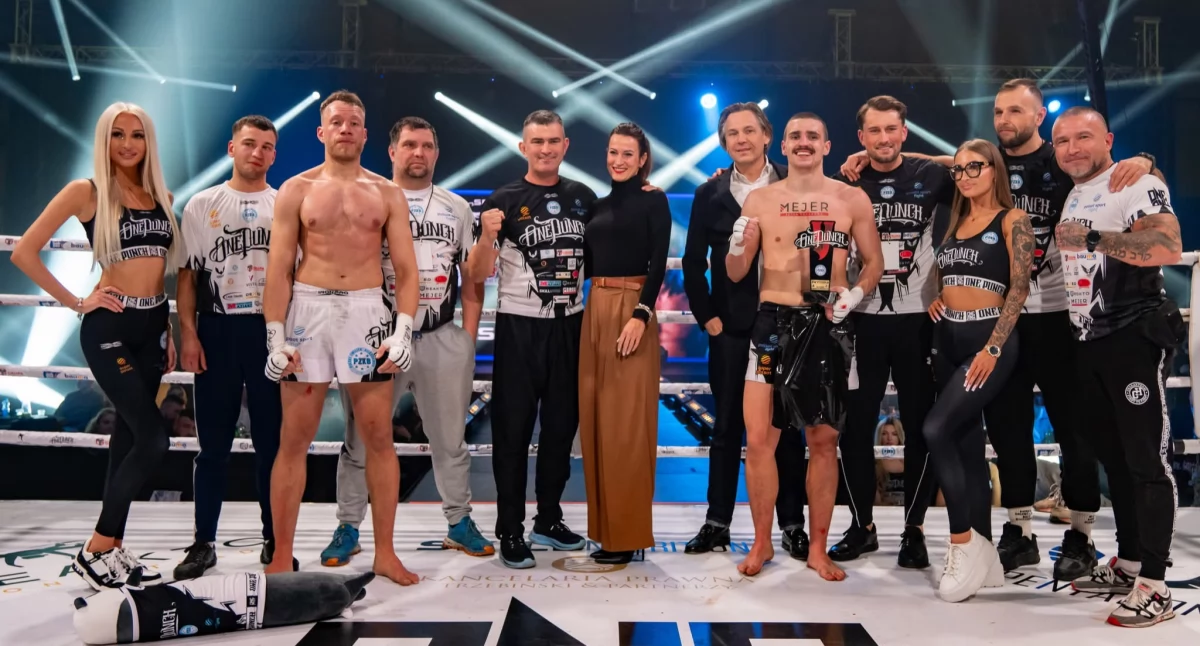 Zwycięstwo Kacpra Śleszyńskiego na gali One Punch w Piotrkowie Trybunalskim