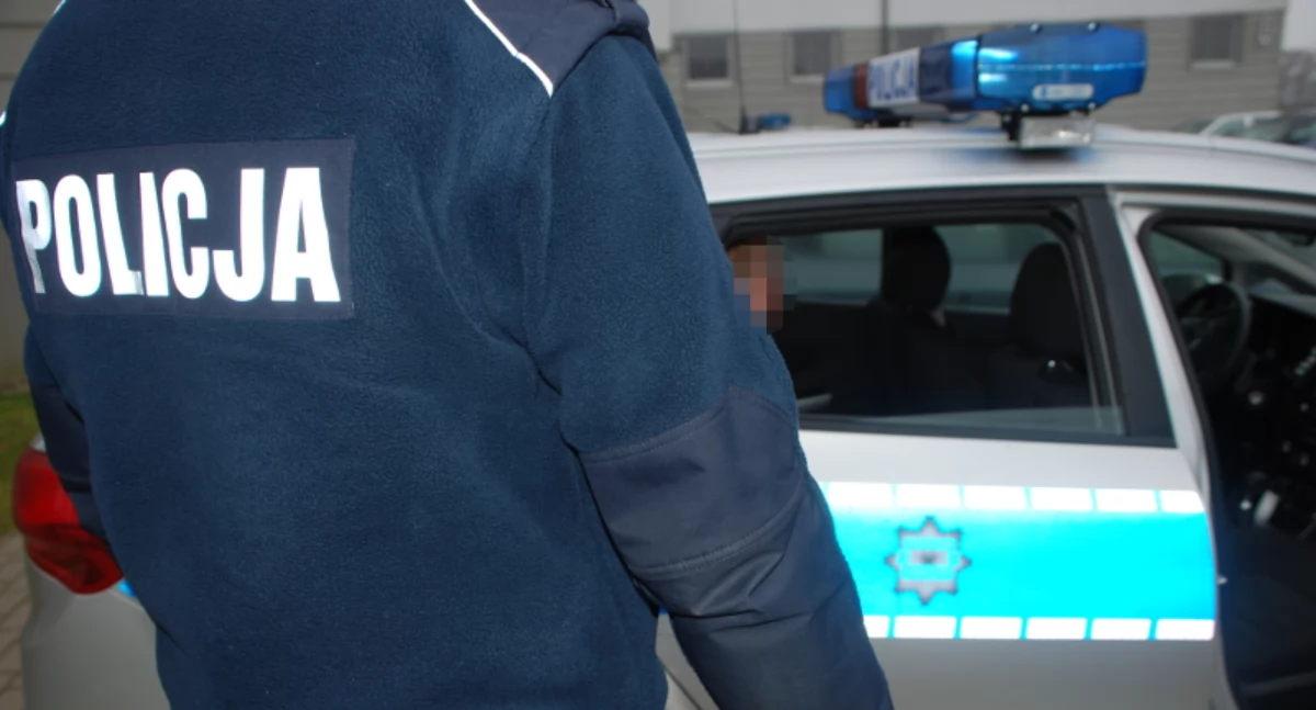 Z fałszywym zaświadczeniem po 300 tysięcy złotych. Policja zatrzymała 23-latka w Żukowie
