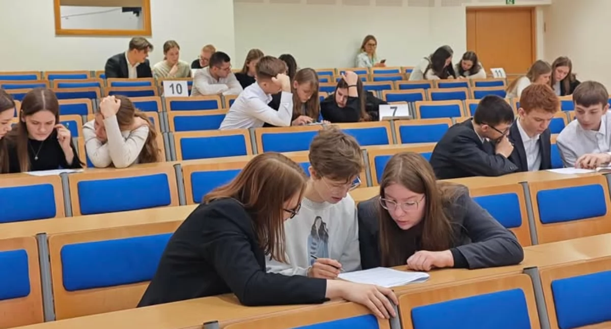 Młodzi eksperci od ubezpieczeń są ze „Wzgórza”. Kolejny triumf uczniów z Kartuz