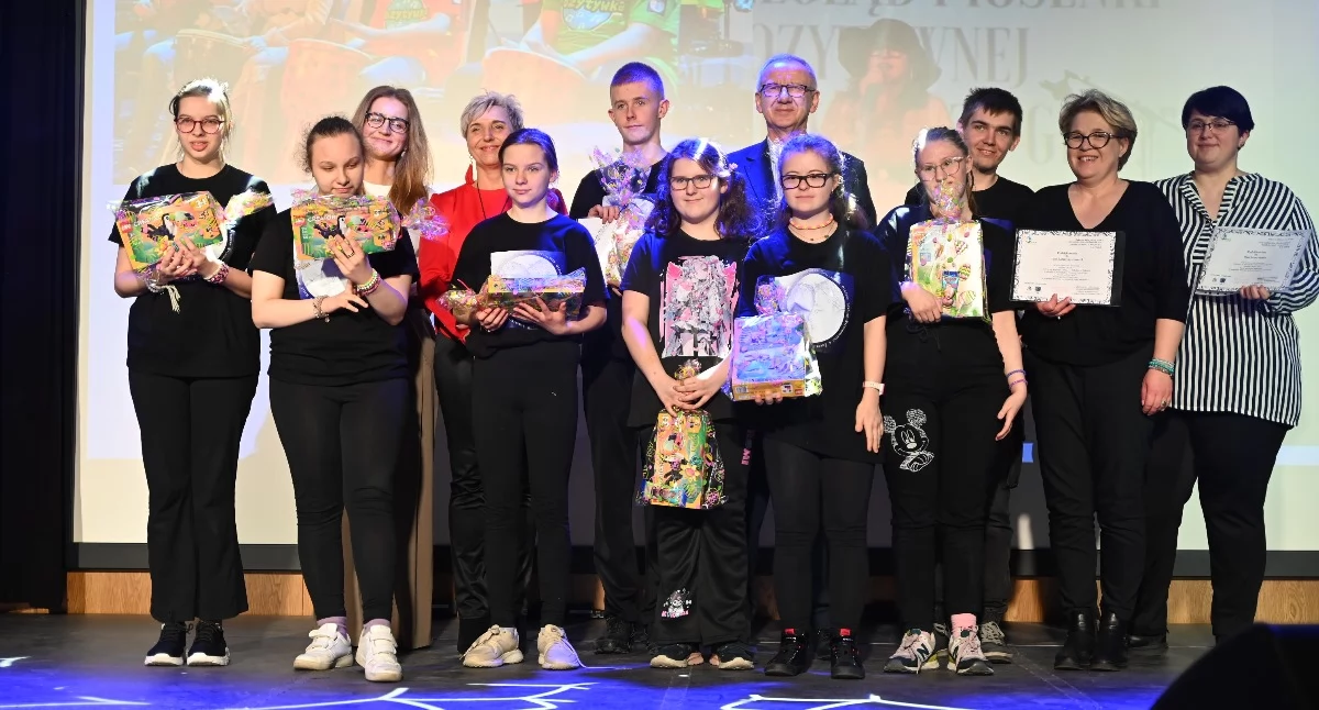 Muzyka, radość i integracja – V Przegląd Piosenki Pozytywnej „Co nam w duszy gra” w Żukowie