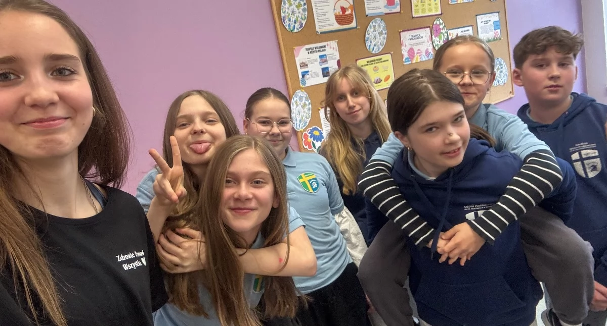 Uczennice z „Wzgórza Wolności” edukują o zdrowiu. Projekt „Zdrowie Ponad Wszystko” rośnie w siłę