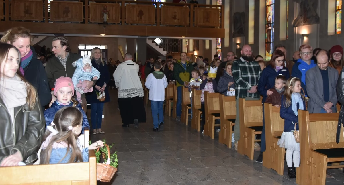 Święcenie pokarmów w Wielką Sobotę. Tradycja, która łączy pokolenia