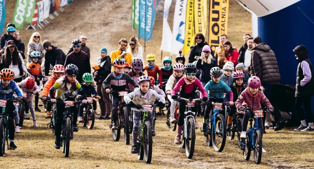 Blisko 400 zawodników na starcie. Żukowski etap MTB Pomerania Maraton za nami