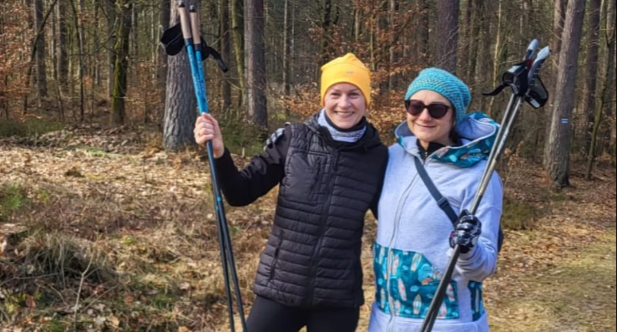 Nordic Walking w Mezowie pod okiem mistrzyni i instruktorów. Ruch, zdrowie, integracja