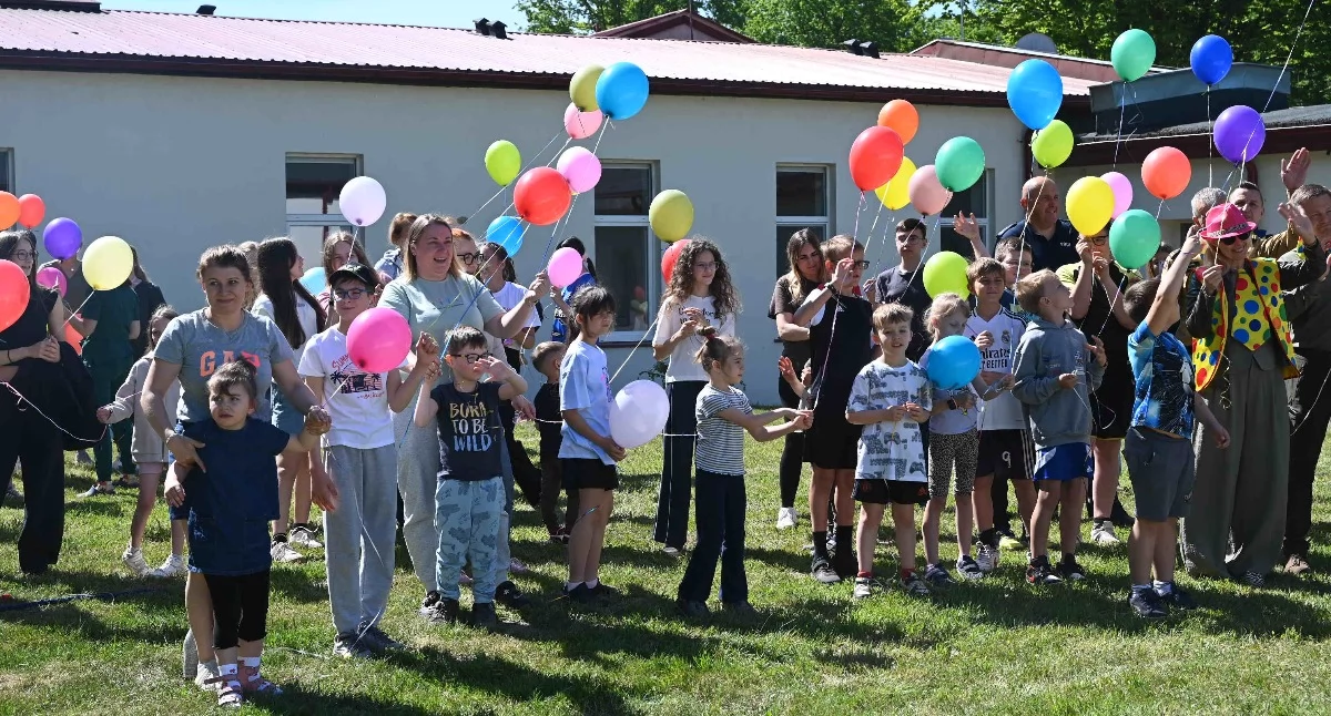 Kolorowy Dzień Dziecka w szpitalu w Dzierżążnie