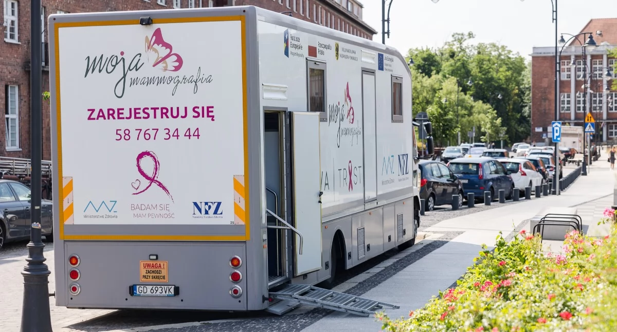 Od raka nie ma urlopu – dlatego badaj piersi! Mammobus odwiedzi powiat kartuski