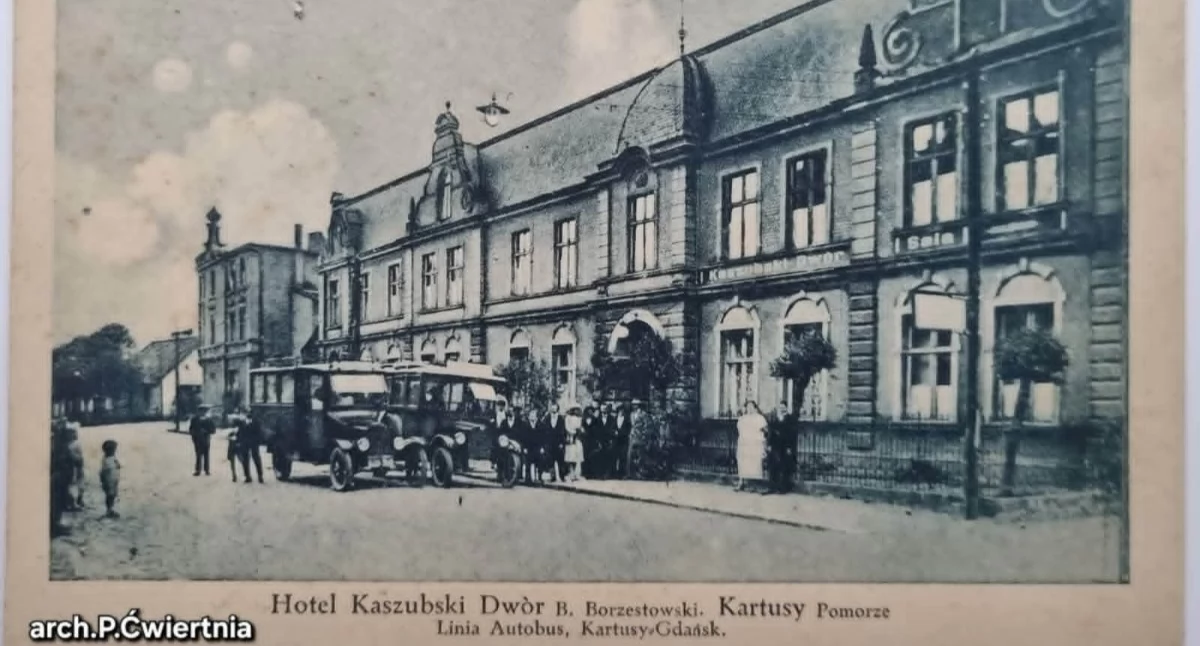 Od hotelowych autobusów do miejskiej poczekalni. Jak rodziła się komunikacja autobusowa w Kartuzach