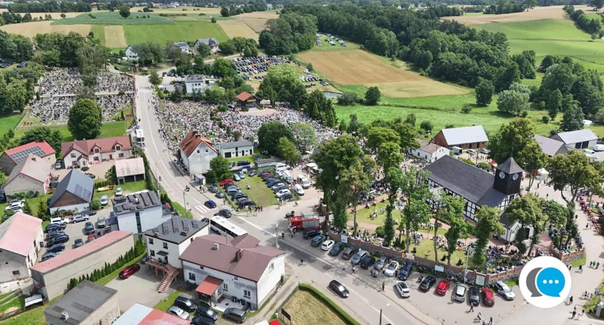Kaszubi u stóp swojej Królowej. W Sianowie trwa odpust Matki Bożej Szkaplerznej