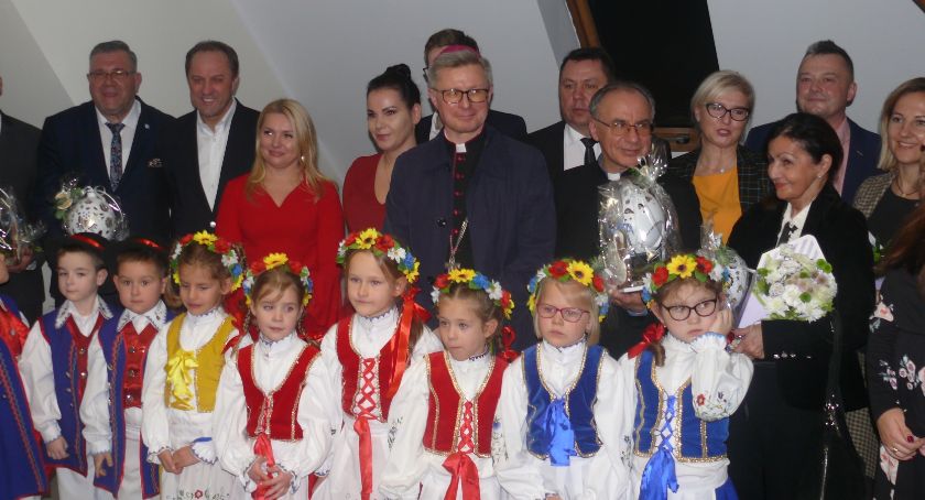 Uroczyste otwarcie świetlicy i biblioteki wiejskiej w Kiełpinie