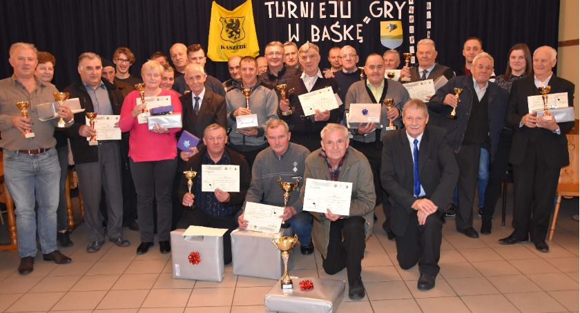 Stanisław Stenka zwycięzcą XVI sezonu Turnieju Kaszubskiej gry w „Baśkę” w Sulęczynie