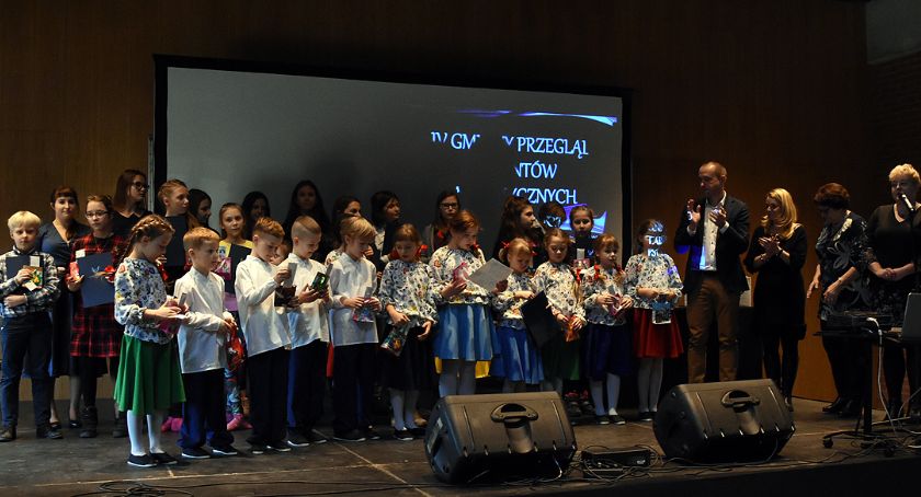 IV Przegląd Talentów Artystycznych w Żukowie - Natalia Chustak z nagrodą specjalną