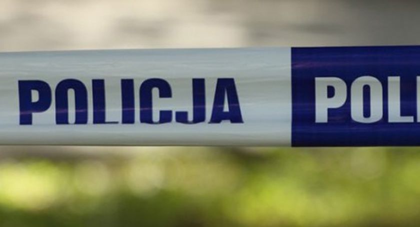 Dzierżążno. Nieznany mężczyzna obnażał się na dworcu PKM?