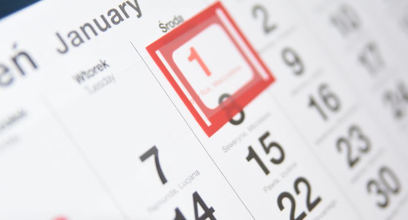 Dni wolne od pracy w 2020 roku - jak będą wyglądały długie weekendy?