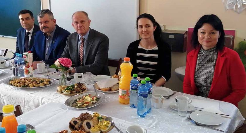 Glincz. Dla seniorów przygotowano jasełka, smaczne potrawy i ciepłe życzenia