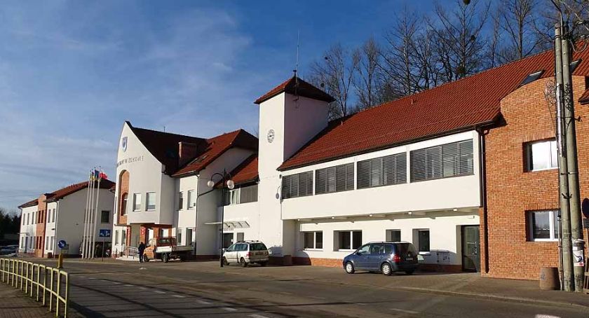 Żukowo. Zakończono kompleksową modernizację budynku urzędu gminy