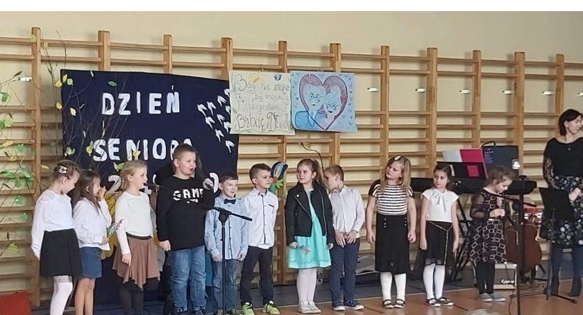Święto Babci i Dziadka oraz Obchody Dnia Kaszubskiego w Borczu