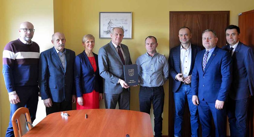 Rozpoczęła się budowa Szkoły Podstawowej w Tuchomiu