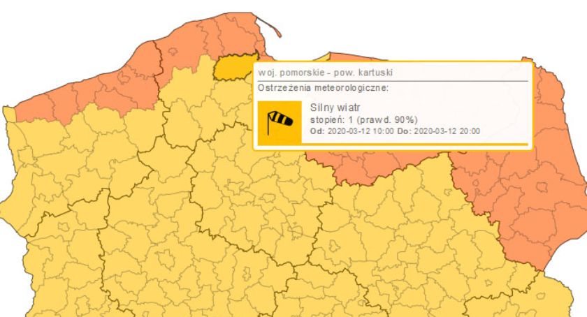 Wydano ostrzeżenia przed silnym wiatrem