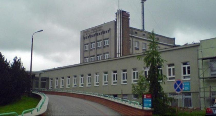 Szpital wstrzymuje przyjęcia planowe i wprowadza teleporady