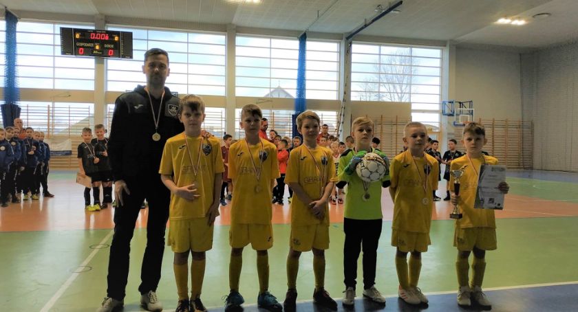 Zwycięstwo APK Jedynki Kartuzy w turnieju Somonino/Kiełpino CUP