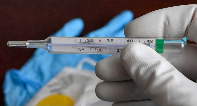 Koronawirus - trzy nowe przypadki na Pomorzu, kolejne pięć ofiar śmiertelnych w kraju