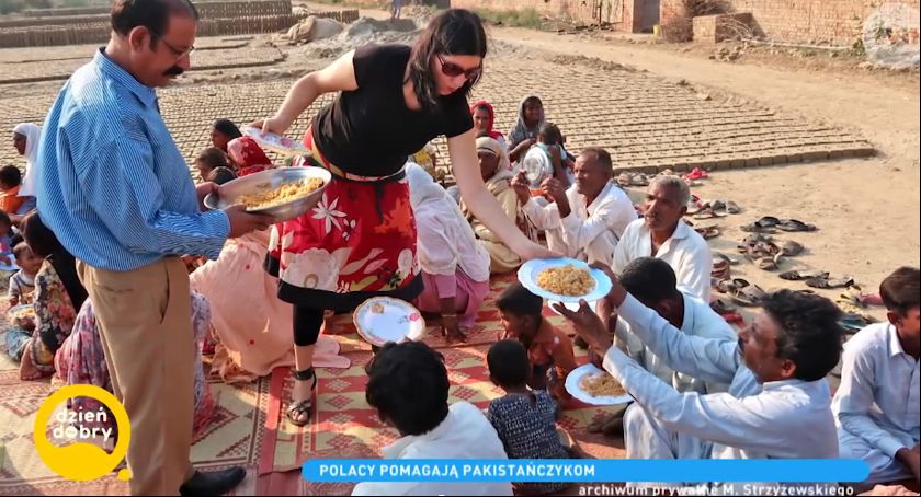 Małżeństwo z Łapalic ratuje rodziny z Pakistanu. Odwiedził ich TVN