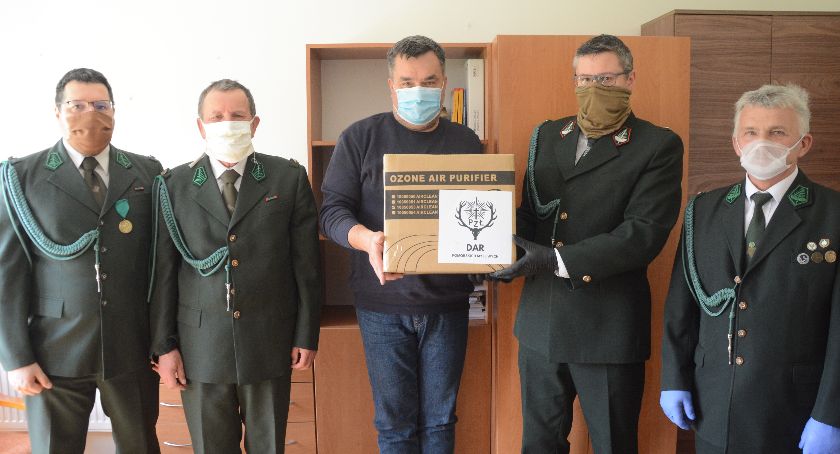 Myśliwi wsparli kartuski szpital. W sumie sprzęt trafi do 12 pomorskich placówek