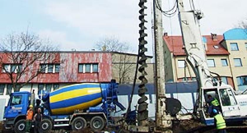 Budowa Kamieniczek nad Jeziorem ruszyła pełną parą. Atrakcyjne mieszkania będą gotowe w sierpniu 2009 roku