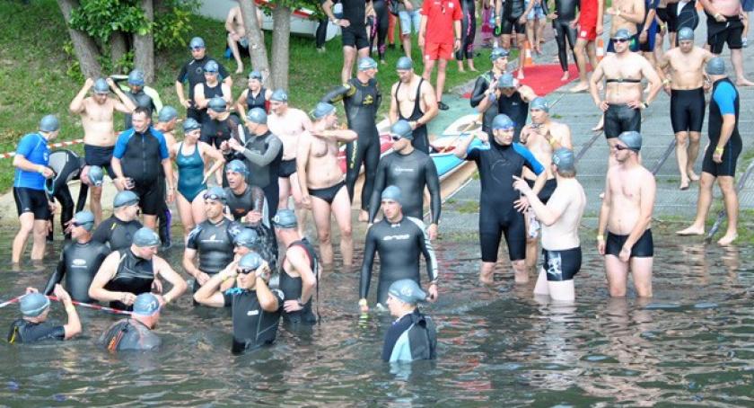 150 śmiałków na starcie kartuskiego triathlonu