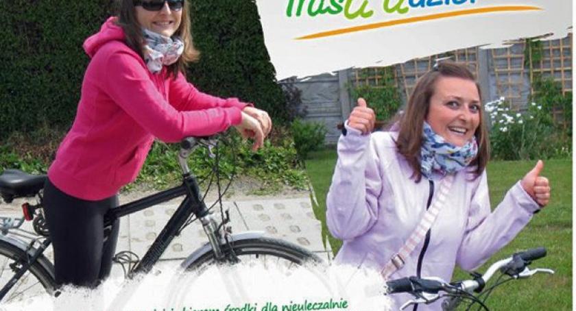 Pokona 700 km rowerem, by zbierać środki dla dzieci z hospicjum