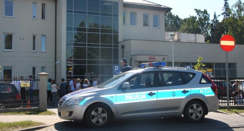 Alarm bombowy w urzędzie skarbowym 
