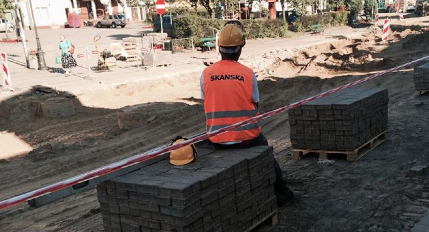 Sierakowice. Mieszkańcy narzekają na fatalne oznakowanie zmiany organizacji ruchu
