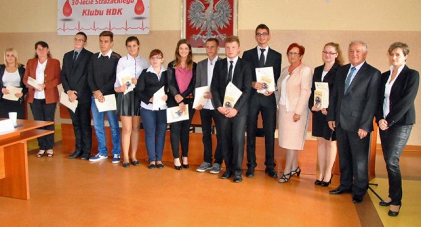 51 najlepszych uczniów uhonorowanych stypendiami starosty
