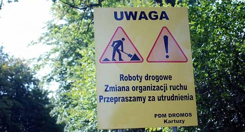 Będzie nowy asfalt na drodze z Kartuz do Ręboszewa