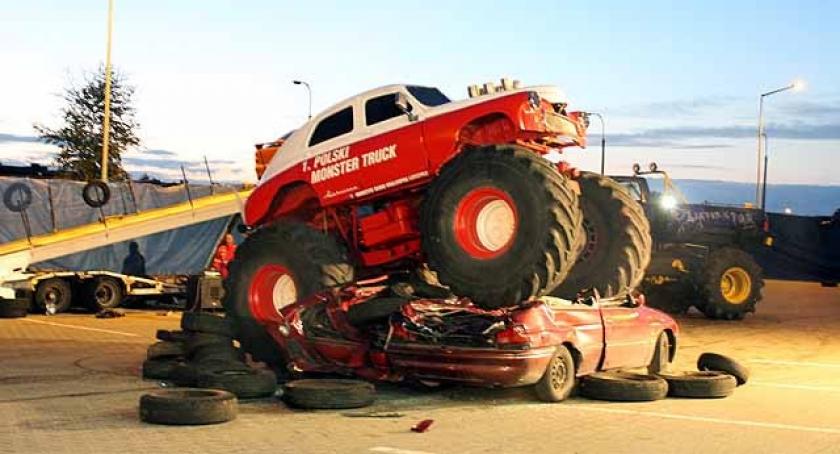 Monster Truck Warszawa M20, Doppel Opel i kaskaderskie popisy 