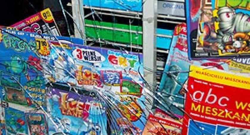 Nastoletni włamywacze grasowali po Kartuzach. Usiłowali okraść kiosk