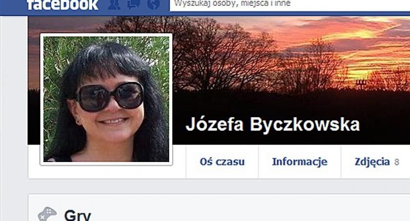 Grała na facebooku w pracy - teraz chce pozwać internautów