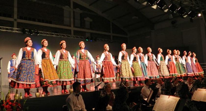 Żukowo. Zespół Mazowsze oczarował publiczność