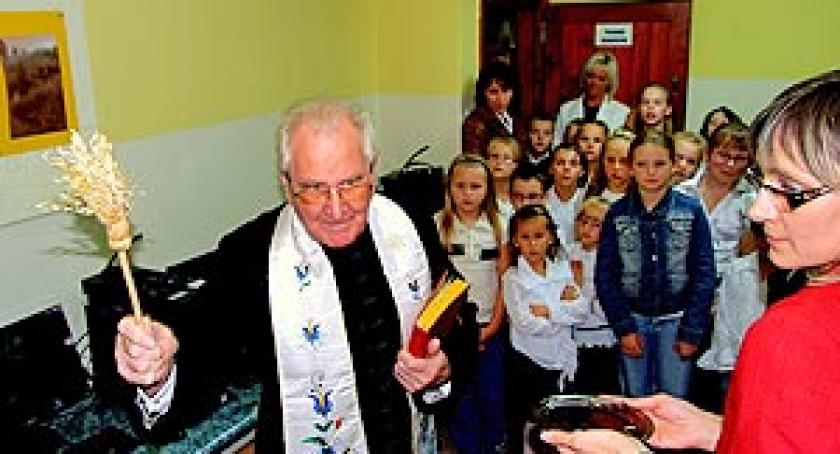 Szkoła w Wilanowie otrzymała nowy sprzęt komputerowy