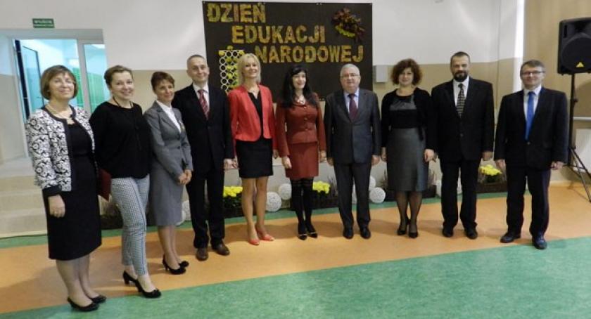 Borkowo. Nagrody dla nauczycieli i dyrektorów. Dzień Edukacji Narodowej