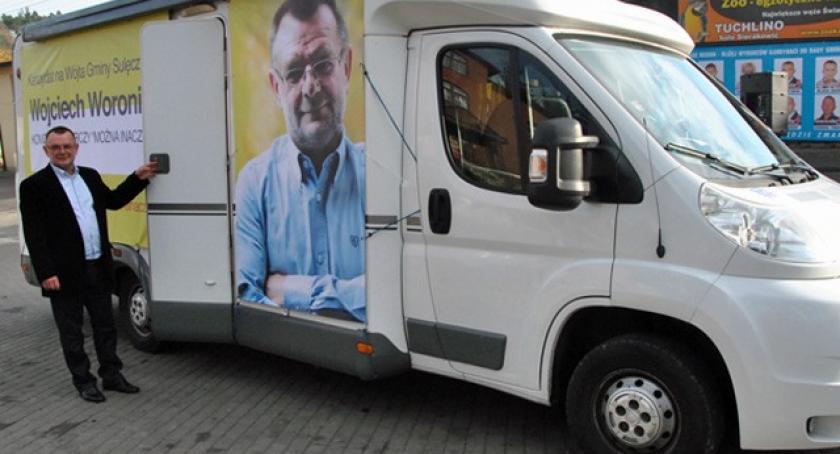 Jest sąsiadem Tuska, chce zostać wójtem. Wojciech Woronin rozpoczął kampanię