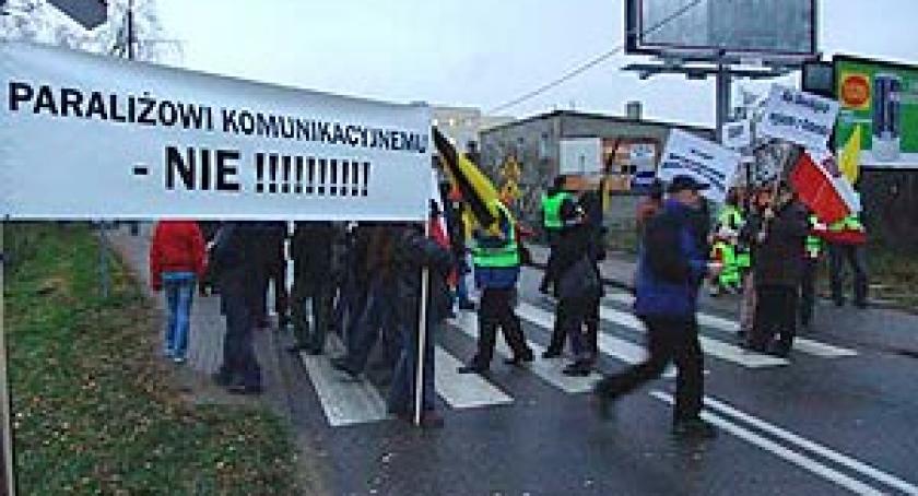 Dwugodzinny protest na ul. Słowackiego. Mieszkańcy boją się paraliżu komunikacyjnego