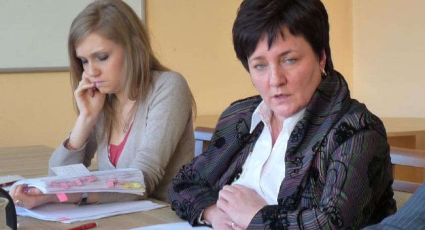 Uderz w stół, a nożyce się odezwą! - burmistrz Kartuz Mirosława Lehman odpowiada