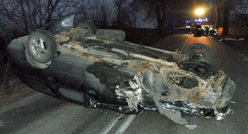 Kożyczkowo. Czołowe zderzenia fiata z fordem 
