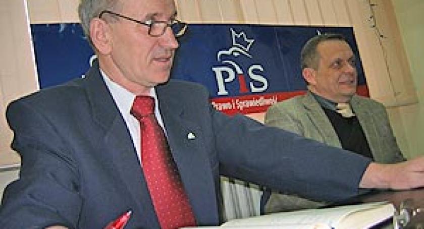 A. Trepkowski chce odwołania wójta Stężycy